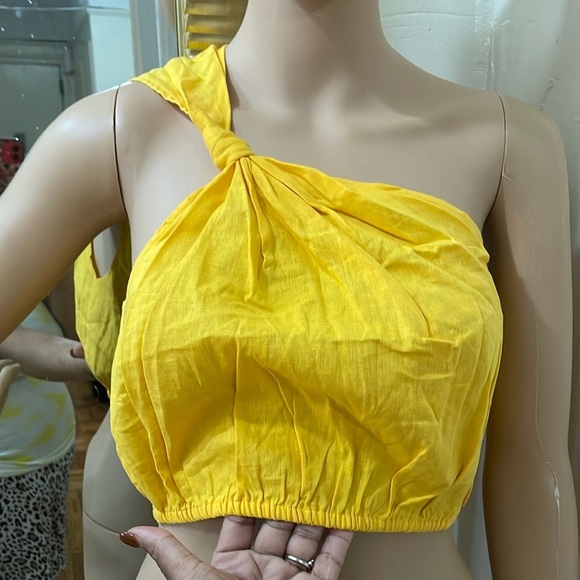 Farm Rio Summer Party Croop yellow One-Shoulder tank Top New - Picture 2 of 13